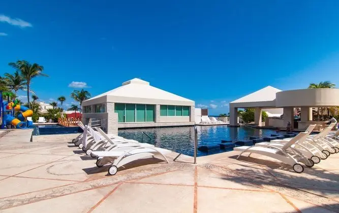 Solymar Condo by Casago - Öne Çıkan Resim