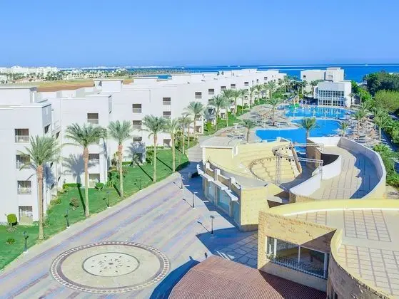 Solymar Soma Beach - Öne Çıkan Resim