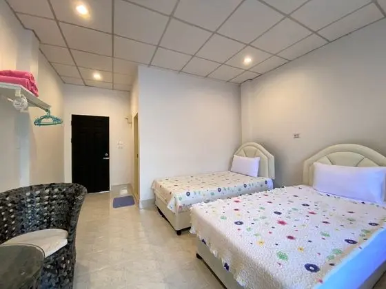 Som Guesthouse