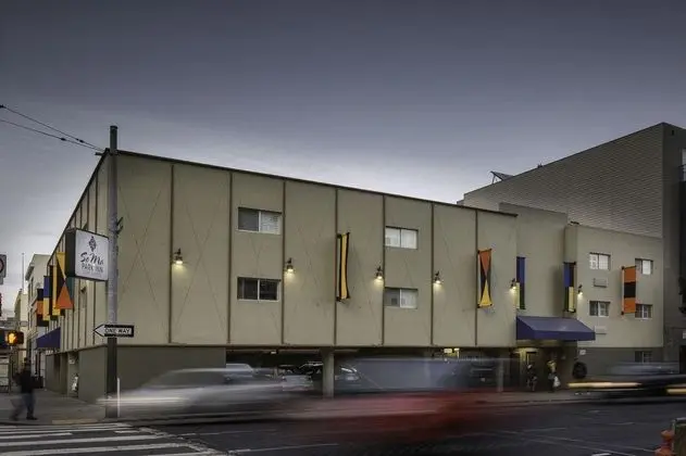 Soma Park Inn