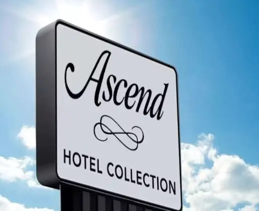 Somerset Lofts, an Ascend Hotel Collection Member