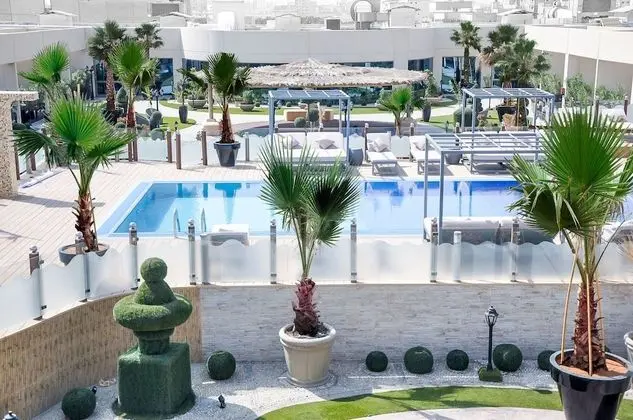 Somewhere Hotel Apartment Al Ahsa - Havuz