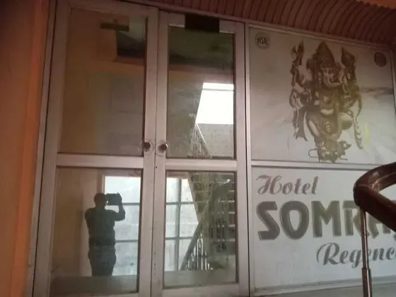 Hotel Somraj Regency - Dış Mekan