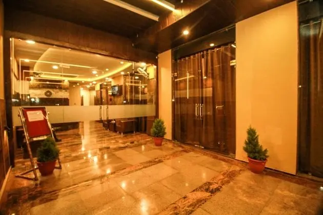 Hotel Sonash By Golden Treat - Lobi