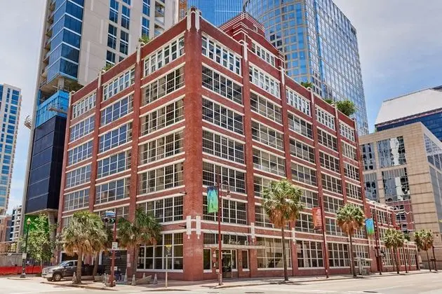 Sonder The Hogg Palace
