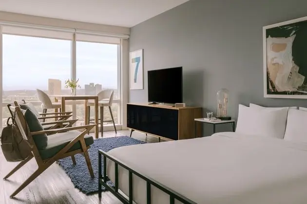 Sonder at Pierce Boston - Oda