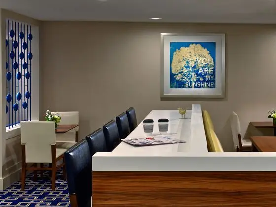 Sonesta Es Suites Cleveland Airport