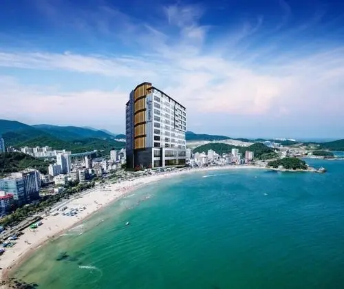 Song Jeong Hotel Blue Castle