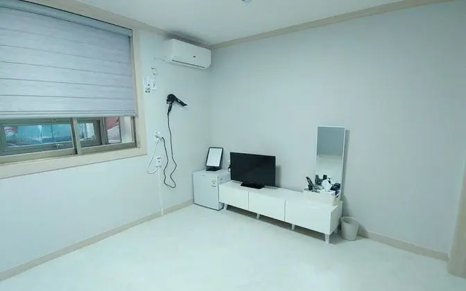 Songnisan Amor Guest House