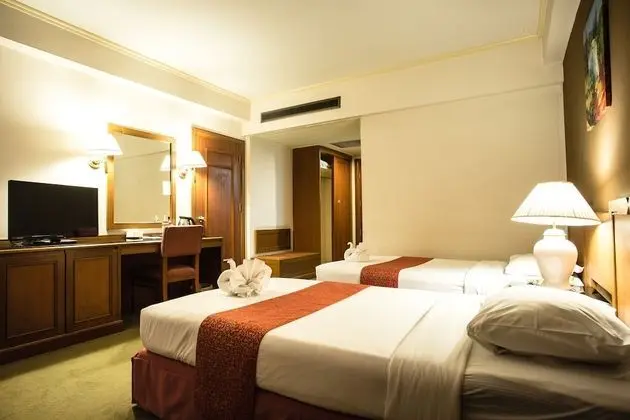 Songphanburi Hotel - Oda