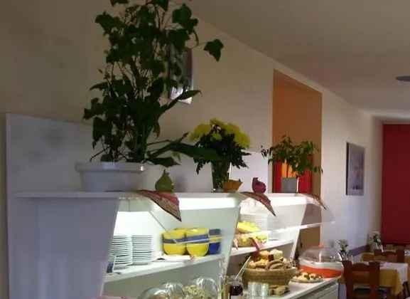 Hotel Sonne - İç Mekan