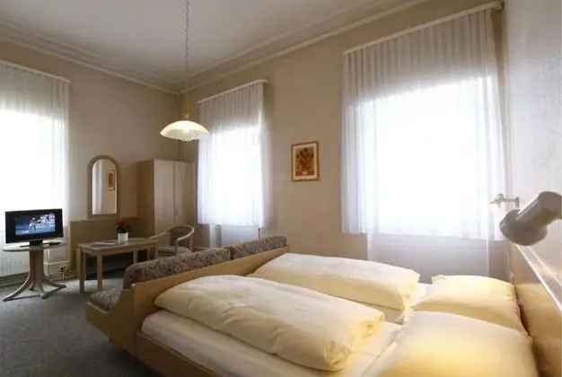 Hotel Sonne - Oda