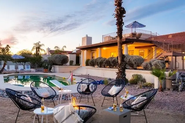 Sonoran by Avantstay Roomy Getaway w/ Pool, Rooftop Deck & Amazing Desert Views