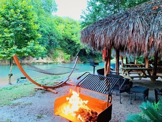 Son's Blue River Camp Glamping Cabin P - Öne Çıkan Resim