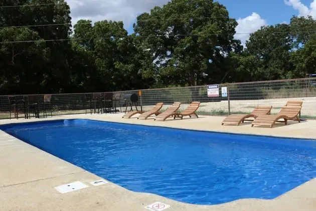 Son's Rio Cibolo - Glamping Cabin F - Havuz