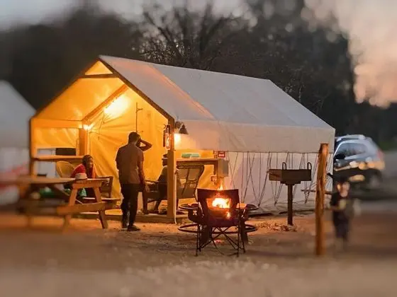Son's Rio Cibolo - Glamping Cabin G