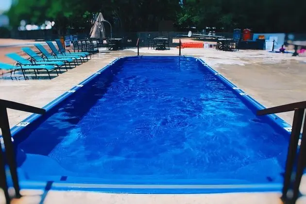 Son's Rio Cibolo - Glamping Cabin I - Havuz