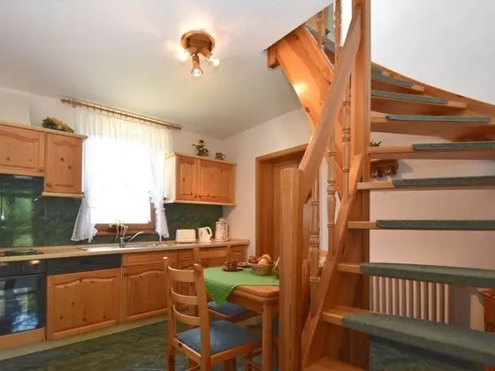 Sophisticated Holiday Home in Thuringia With Sunroom, Garden and Terrace - Mutfak