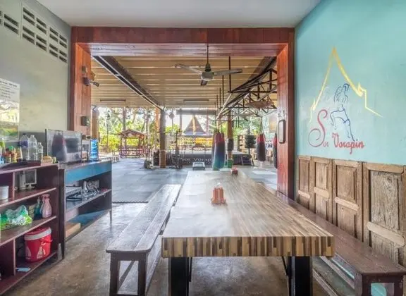 Sor Vorapin Muay Thai Home - Yerinde Yemek