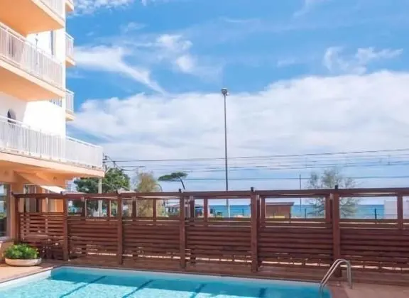 Sorrabona Apartments - Havuz
