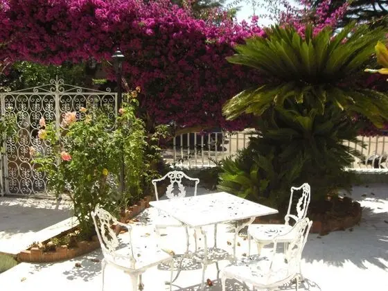 Villa Sorrento Resort - B&B - Dış Mekan