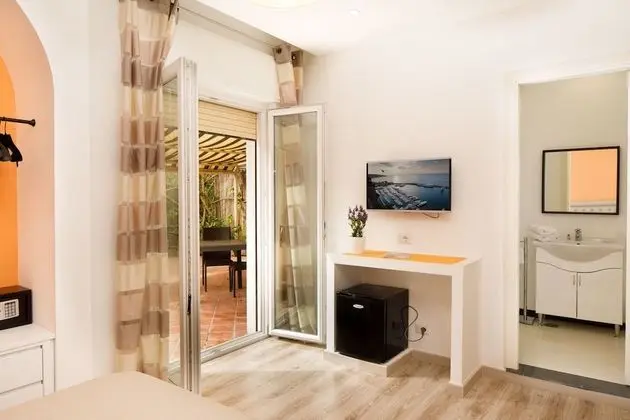 Sorrento Comfort Rooms - Oda Manzaraları