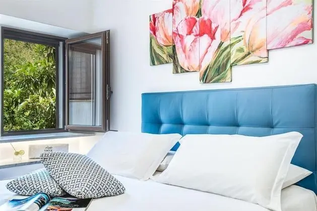 Sorrento Elegance Suite - Oda