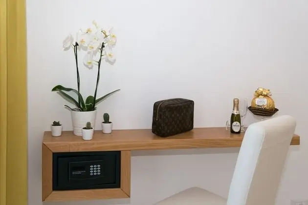 Sorrento Stylish Rooms - Oda