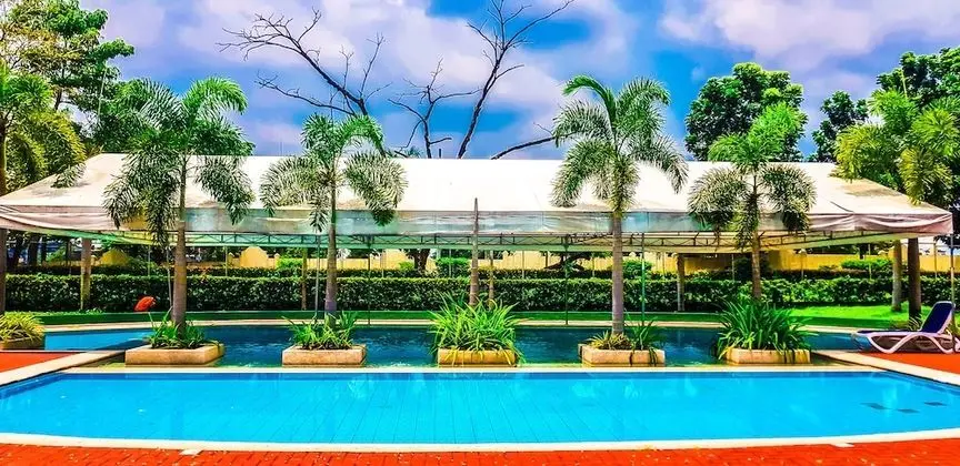 Sotogrande Neopolitan Hotel - Havuz