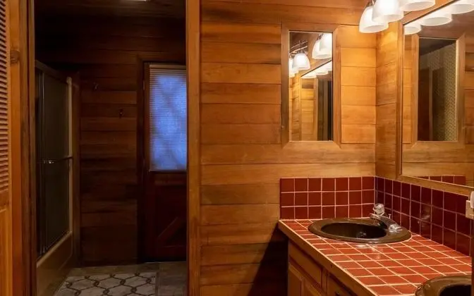Sotoyone Ave Criterion 11 - Tennenbaum - Banyo Tipleri