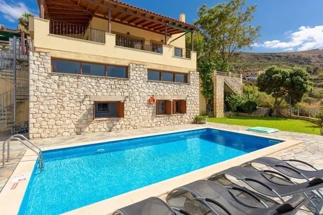 Souda Bay View Large Private Pool Walk to Beach Sea Views A C Wifi - 2119
