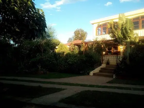 Souimanga Hôtel - Lobi