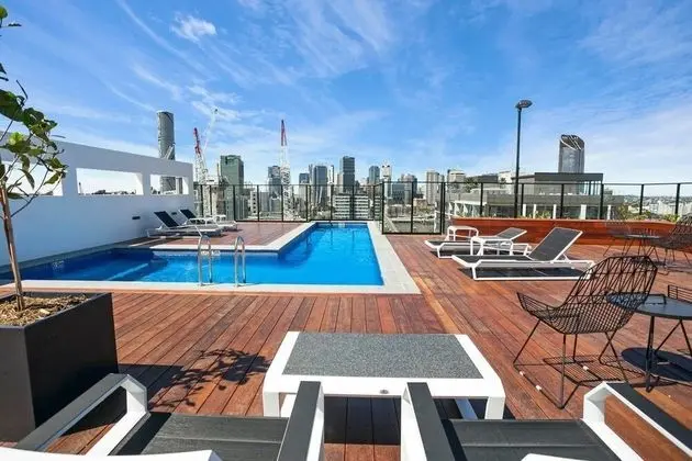 South Brisbane Funky 1 BED Parking Qsb027-18 - Havuz