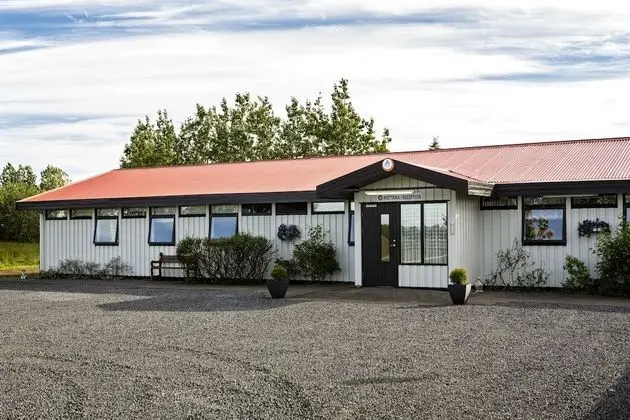South Central Country Apartment