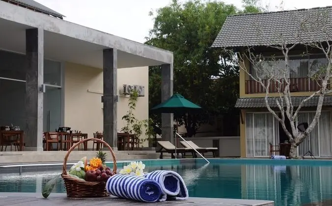 South Lake Resort Koggala