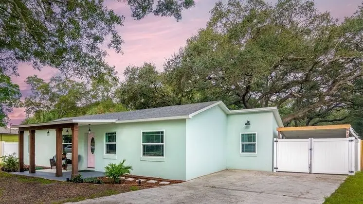 South Tampa Sweet Retreat