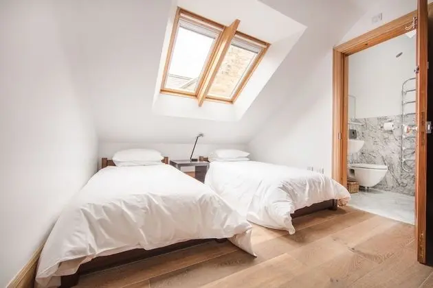 South View House - Oda