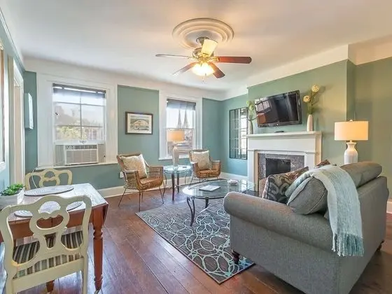 Southern Belle Skyline