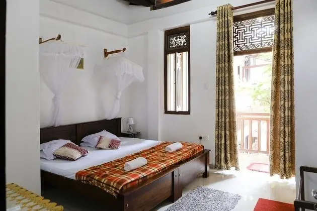 Southern Comforts - Galle Fort - Oda
