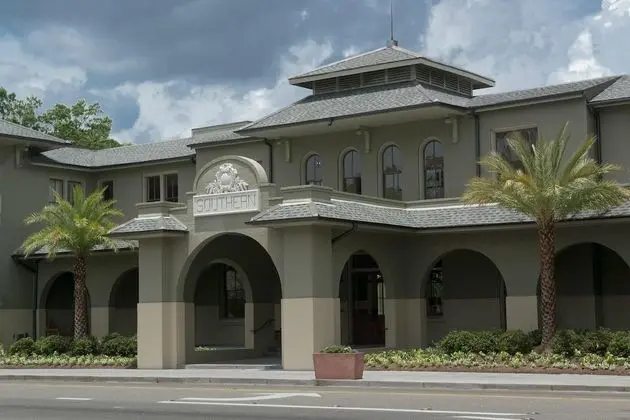 The Southern Hotel - Dış Mekan