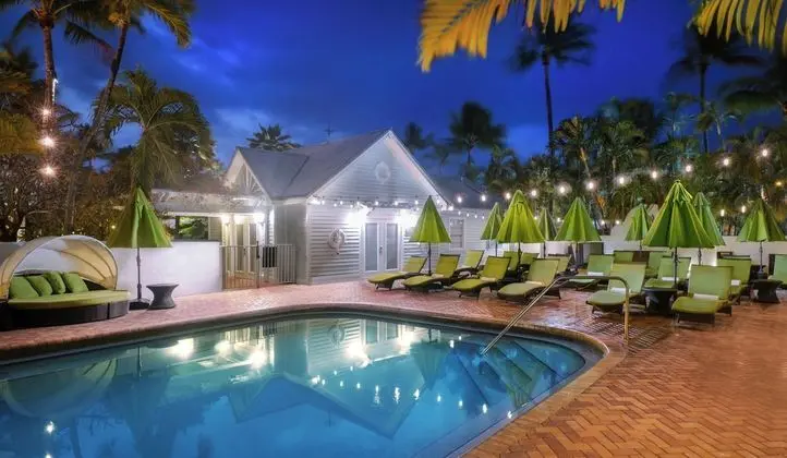Southernmost Beach Resort - Havuz