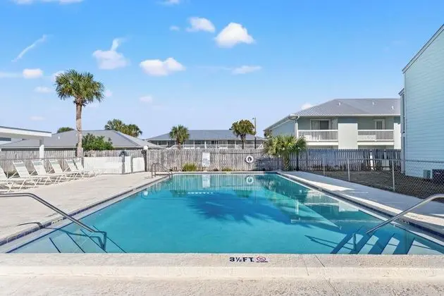 Southwind Condo Rentals by Panhandle Getaways - Havuz