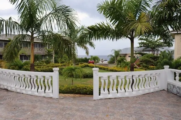 The SOV Resorts - Lobi