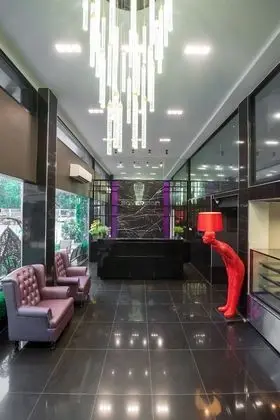 Sovereign Group Hotel - Lobi