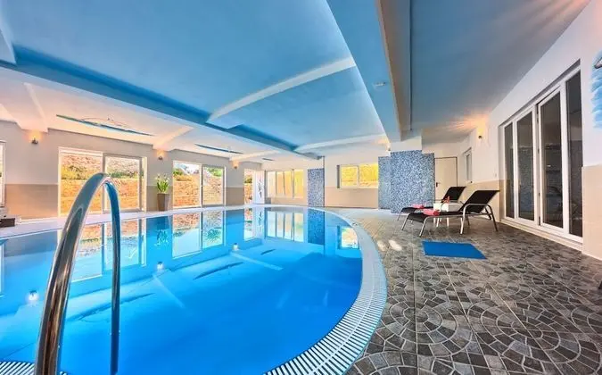 SPA Apartments Cvita Holiday - Havuz