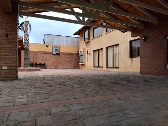 Hotel & Spa Cordillera Suite - Otopark