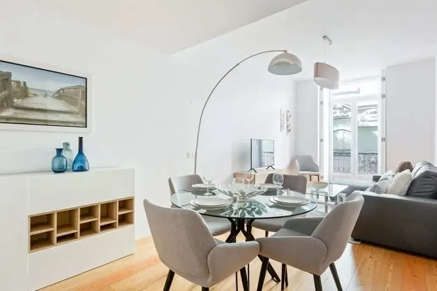 Spacious 1 Bedroom Apartment Near Baixa - Yerinde Yemek
