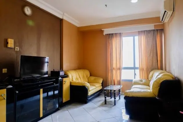 Spacious 1BR Apartment at Taman Beverly