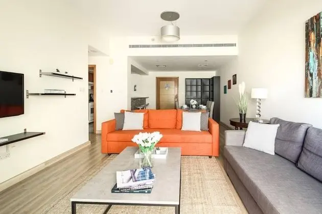 Spacious 1BR in Beautiful Greens! Sleeps 6 - İç Mekan