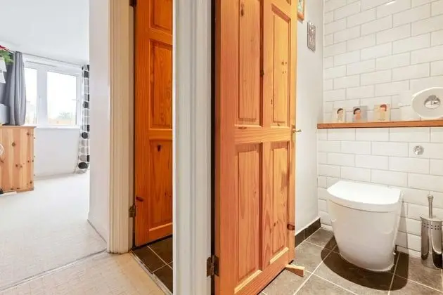 Spacious 2 Bedroom Apartment in Cricklewood